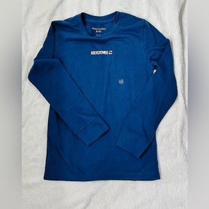 Abercrombie kids - boys long sleeve shirt. 
Size 7/8 Great for holidays!